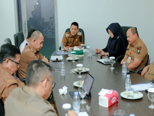 Penjabat Bupati Kampar Pimpin Rapat Lanjutan Permasalahan PT Ciliandra Perkasa