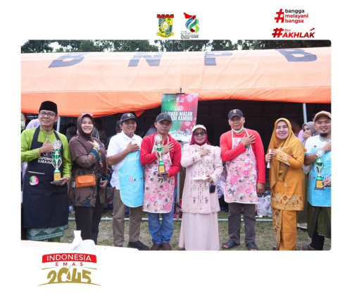 Wabup Kampar Misharti Pimpin Penilaian Lomba Pilado Kambiu di HUT ke-76