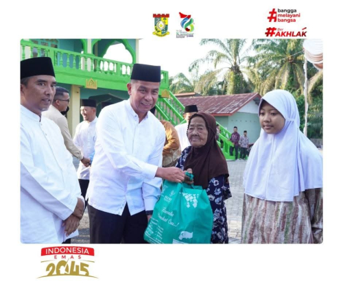 Bupati Kampar Ahmad Yuzar Pimpin Safari Ramadhan di Tapung Hilir