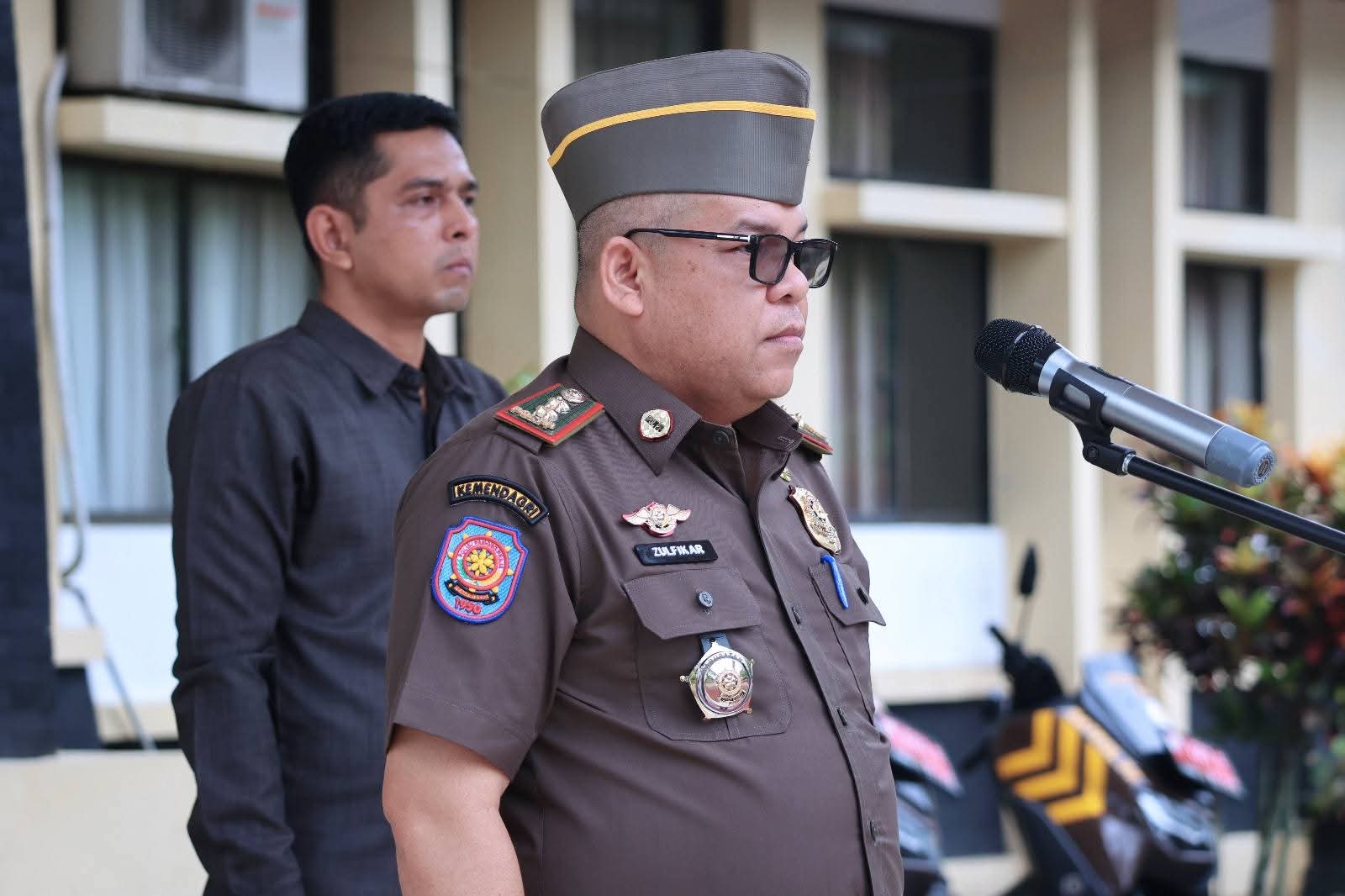 Zulfikar Luncurkan Patroli Imbauan Salat Jumat di Kampar