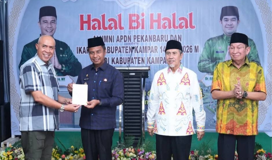 Bupati Ahmad Yuzar Minta Alumni APDN dan IKAPTK Aktif Dukung Pembangunan Kampar
