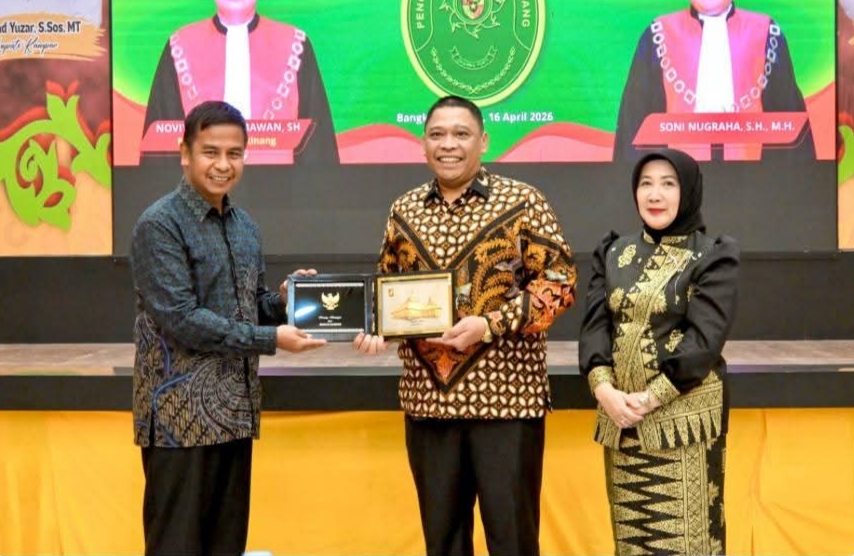 Ketua PN Bangkinang Berganti, Bupati Kampar Harap Pelayanan Hukum Meningkat